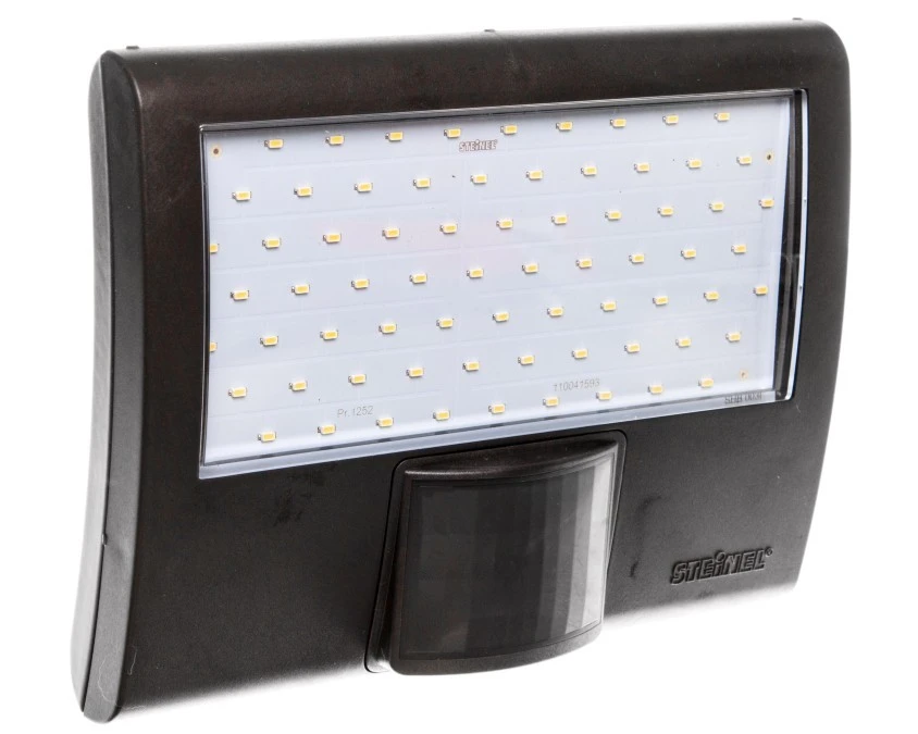 Naświetlacz z czujnikiem Steinel XLED curved LED PIR 9,3W 3000K 862lm IP44 IK03 230V antracytowy / tworzywo sztuczne ST012076 - obrazek 1