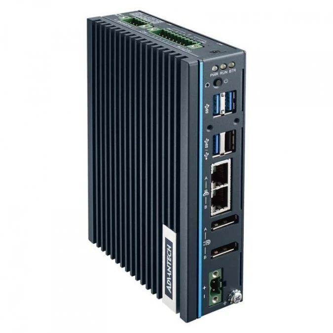 Niewielkich rozmiarów zintegrowany komputer IPC na szynę DIN z procesorem Intel Atom E3940 UNO‑137‑E13BA