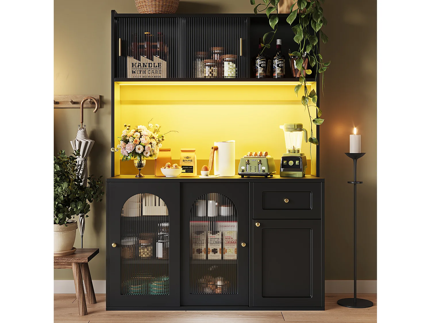 Komoda kuchenna wysoka - 120 x 35 x 167 cm - z regulowanymi półkami + 3 drzwi + 1 szuflada + diody LED - MDF + PB - czarna 4284396 - obrazek 1