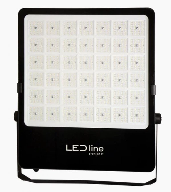 Naświetlacz projektor LED na boisko orlik Floodlight 600W 4000K 140lm/W 84000lm 120st. 5 lat gwar. - obrazek 1