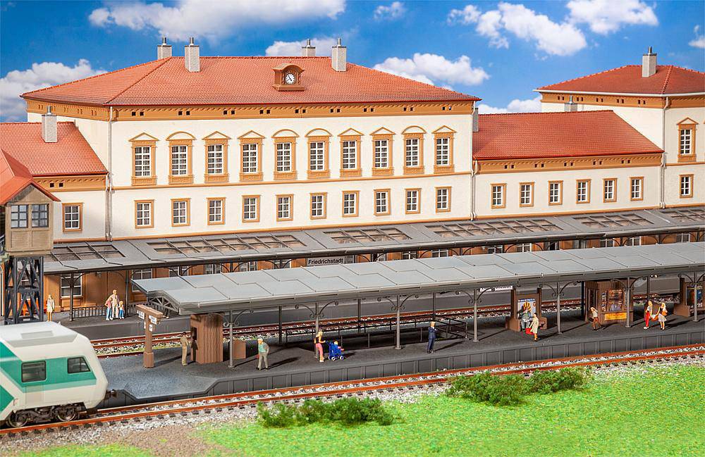 Zestaw do złożenia Faller 120105 H0 Platforma Friedrichstadt 1 szt. - obrazek 1