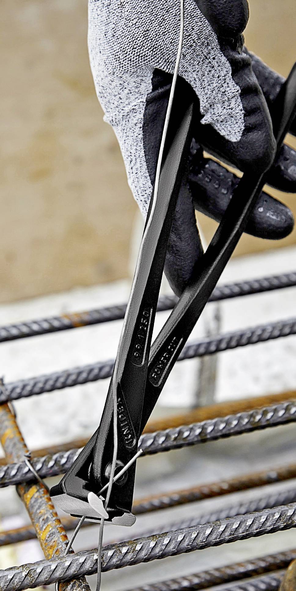 Cęgi zbrojarskie Knipex 99 10 300 300 mm 1 szt. - obrazek 1